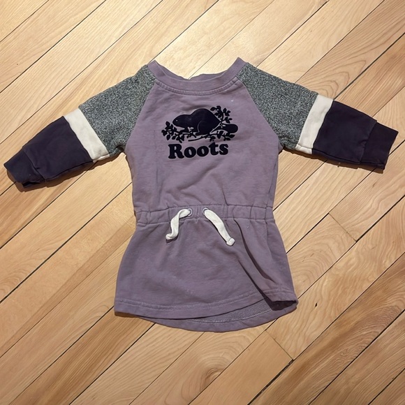 Roots dress - Picture 1 of 5